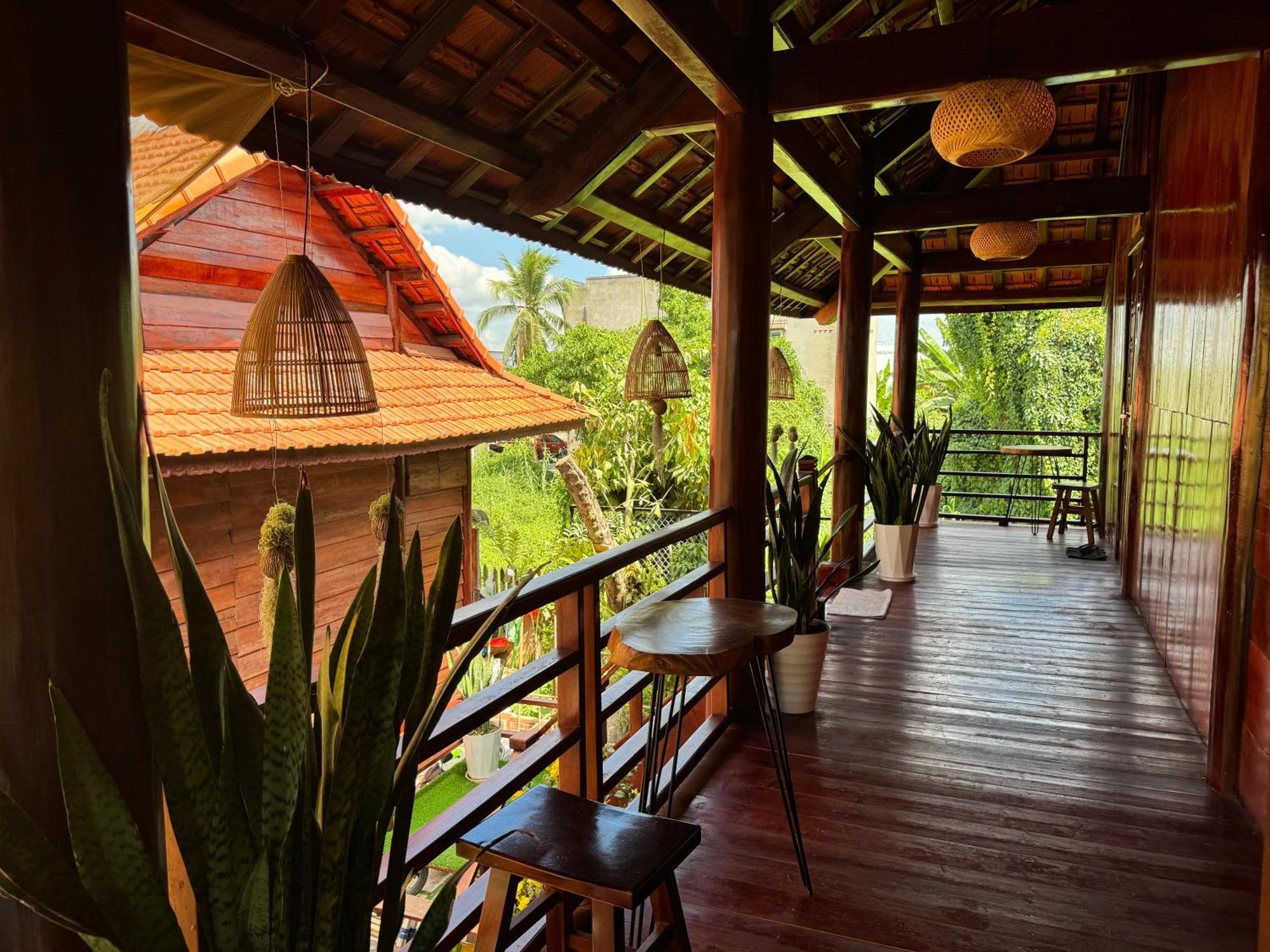 Kara Homestay & Cafe カントー エクステリア 写真