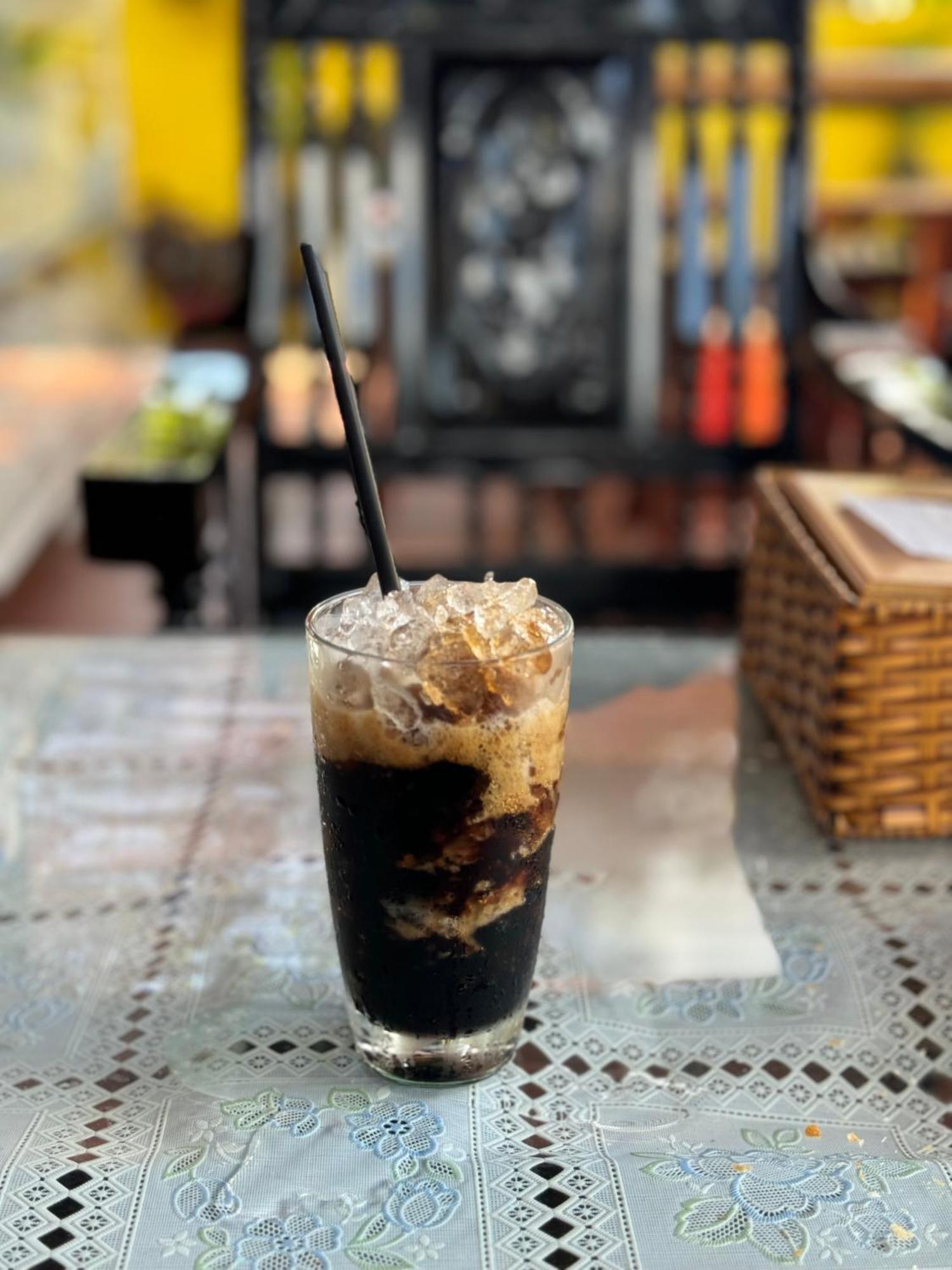 Kara Homestay & Cafe カントー エクステリア 写真