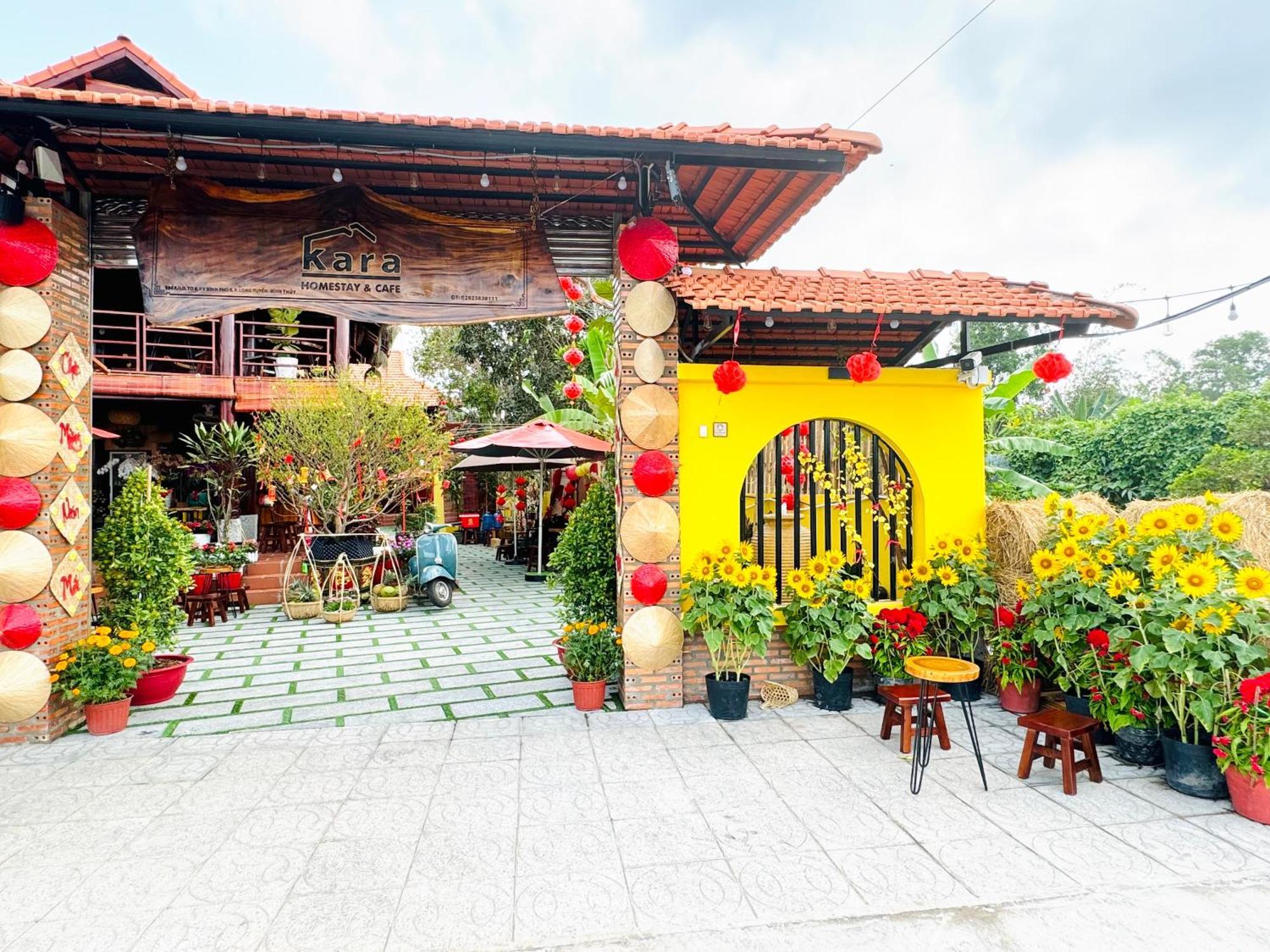 Kara Homestay & Cafe カントー エクステリア 写真
